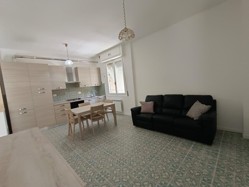 Appartamento in Affitto a La Spezia, zona Migliarina, 700&euro;, 65 m², arredato