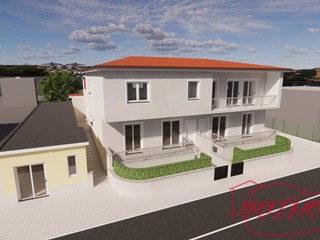 Quadrilocale in Vendita a Capannori, zona Segromigno In Monte, 260'000&euro;, 106 m²