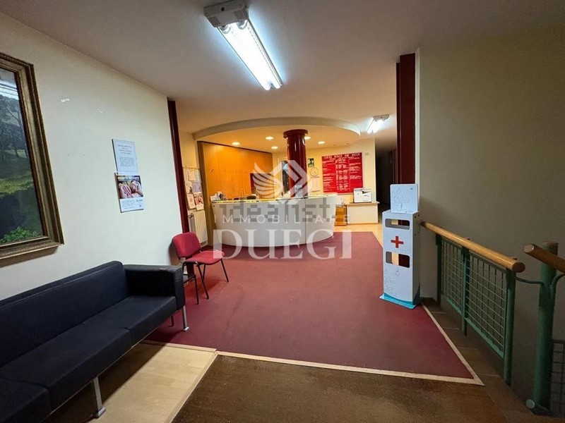 Appartamento in Vendita a Viareggio, 980'000€, 500 m²