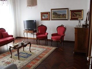 Appartamento in Vendita a Casciana Terme Lari, zona Perignano, 246'000€, 140 m², arredato