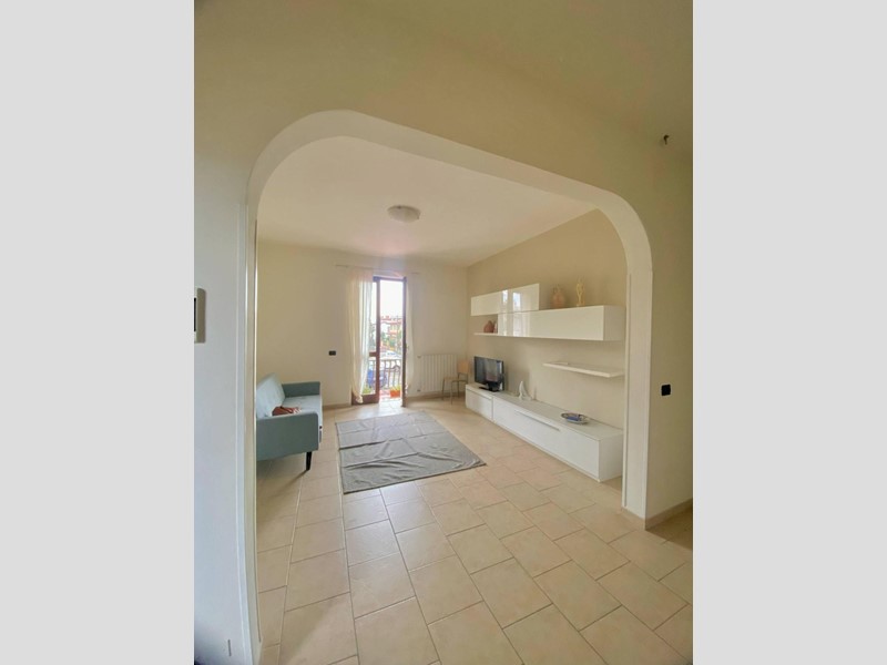 Quadrilocale in Vendita a Massa, zona Marina di Massa, 215'000&euro;, 63 m², arredato