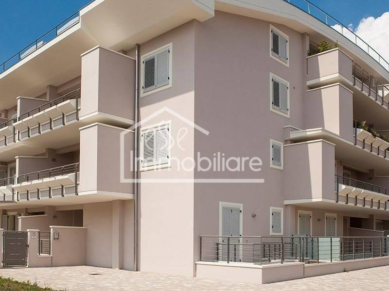 Monolocale in Vendita a Empoli, zona Ponzano, 185'000€, 41 m², arredato
