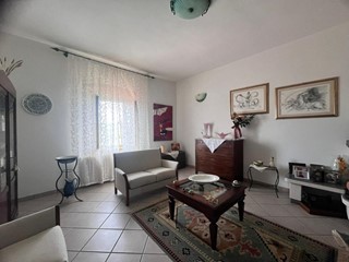 Appartamento in Vendita a Bibbona, 215'000€, 120 m², arredato