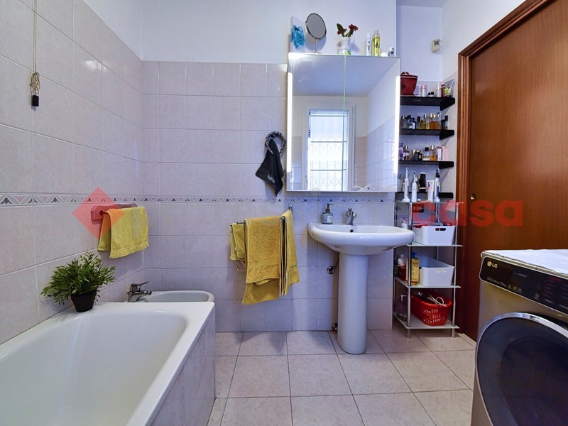 Quadrilocale in Vendita a Paderno Dugnano, 310'000€, 127 m²