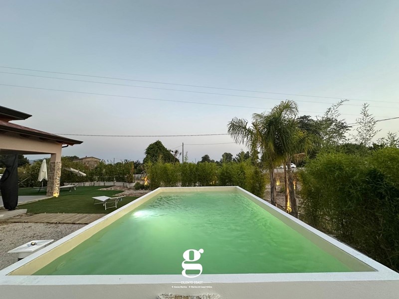 Villa bifamiliare in Vendita a Casal Velino, 299'000€, 80 m²