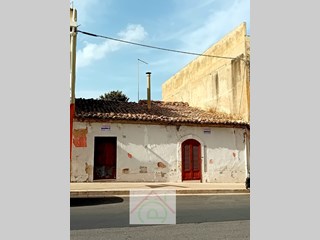 Casa Indipendente in Vendita a Ragusa, zona Marina di Ragusa, 200'000&euro;, 160 m²