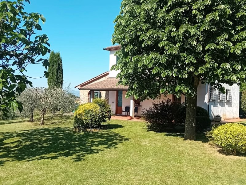 Casa Indipendente in Vendita a Civitella in Val di Chiana, 320'000€