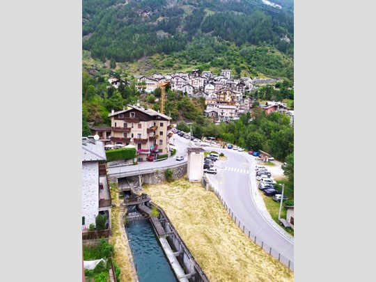 Quadrilocale in Vendita a Chiesa in Valmalenco, 210'000€, 110 m²