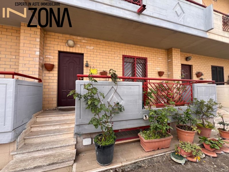 Villetta a schiera in Vendita a Cassano delle Murge, 190'000€, 200 m²