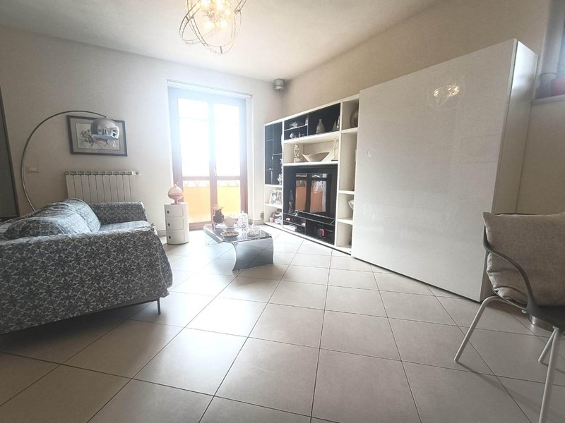 Quadrilocale in Vendita a Carrara, zona Fossola, 250'000€, 100 m²