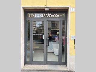 Negozio in Vendita a Roma, 95'000€, 67 m²