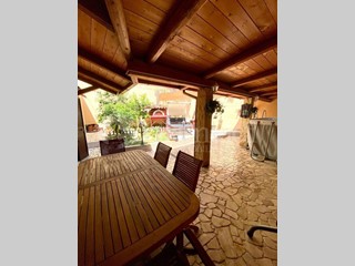 Casa Indipendente in Vendita a Tuglie, 135'000€, 112 m²