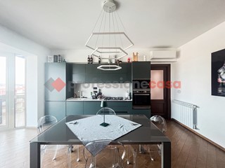 Quadrilocale in Vendita a Milazzo, 310'000€, 160 m²
