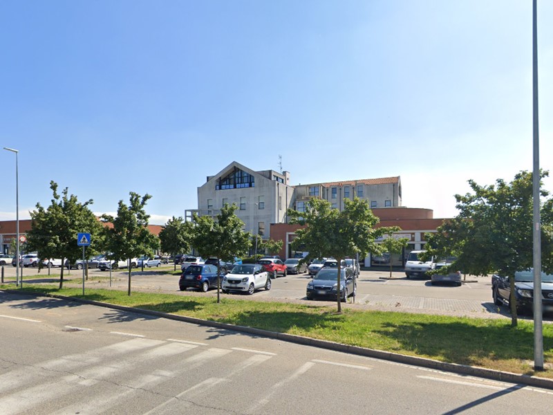 Negozio in Vendita a Vigevano, 110'000€, 70 m²