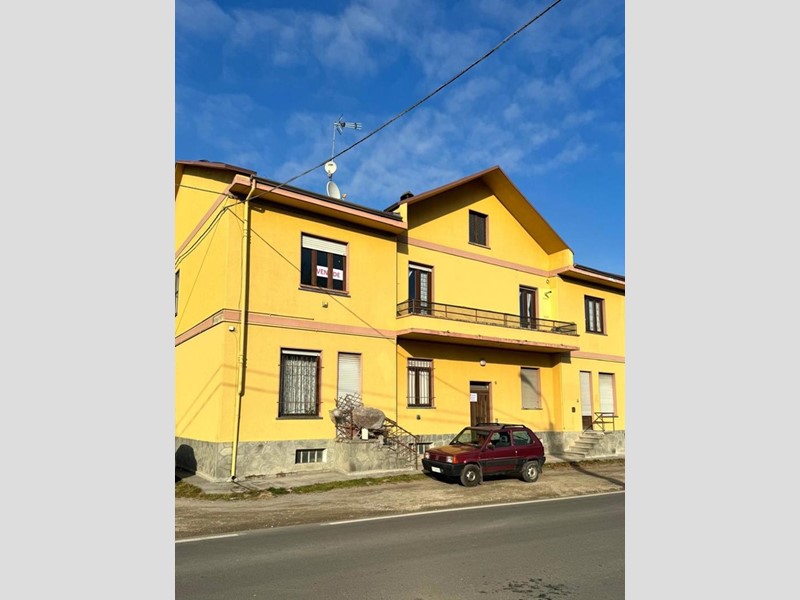 Trilocale in Vendita a Reano, 59'000€, 80 m²