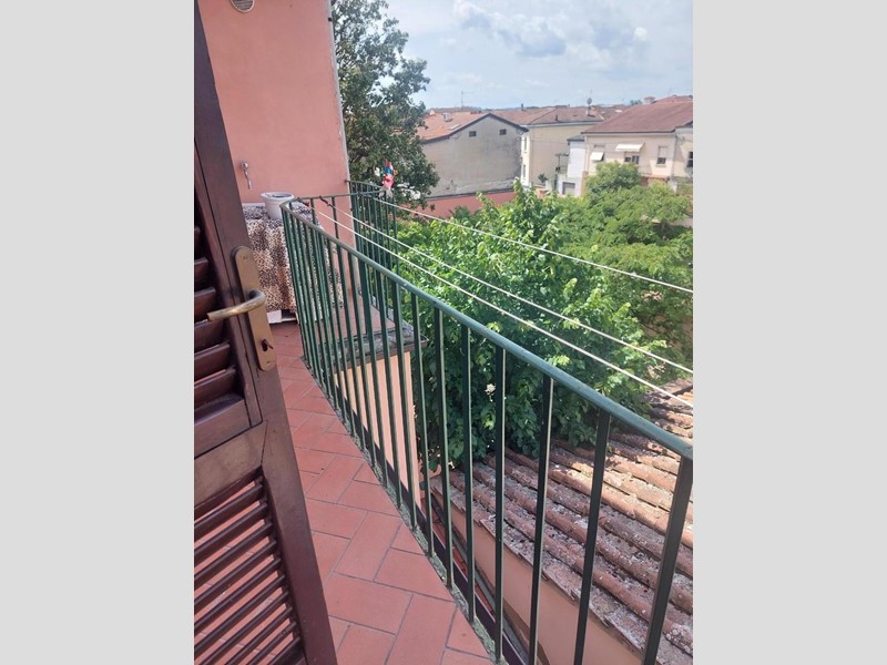 Quadrilocale in Vendita a Castelfranco di Sotto, 60'000€, 70 m²