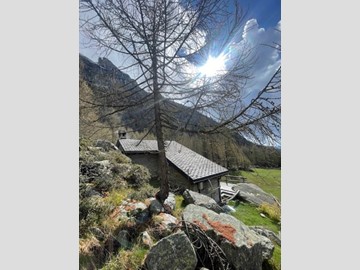 Trullo in Vendita a Varzo, 230'000€, 88 m², arredato