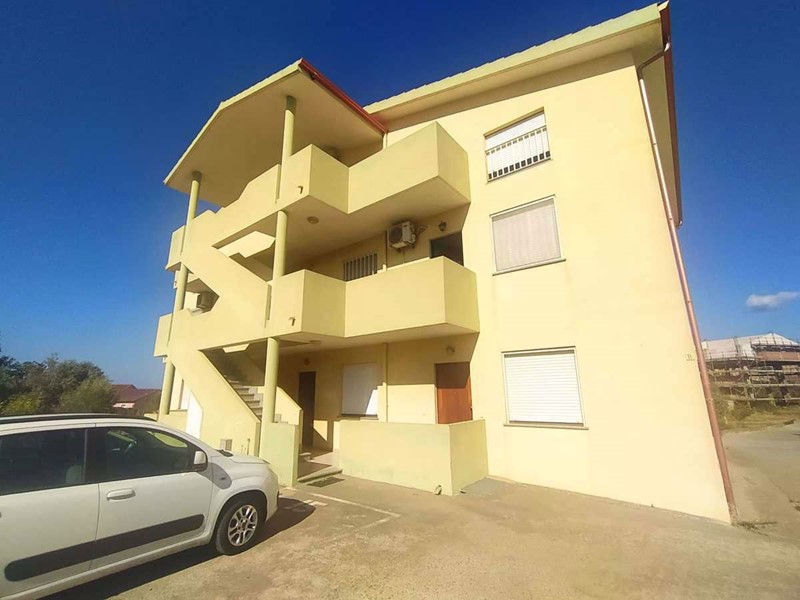Bilocale in Vendita a Carbonia, 72'000€, 60 m², arredato