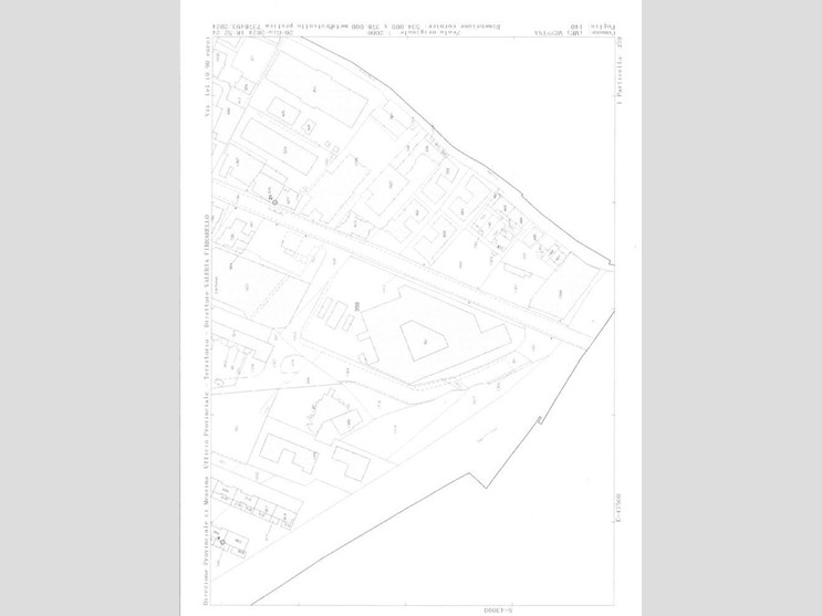Ufficio in Vendita a Messina, 620'000€, 285 m²