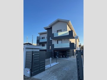 Quadrilocale in Vendita a Nova Milanese, 414'000&euro;, 155 m², con Box