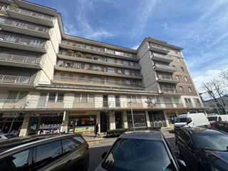 Ufficio in Vendita a Bergamo, 4'641'000€, 3000 m²