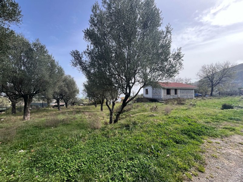 Casale in Vendita a San Giovanni a Piro, 160'000€, 65 m²