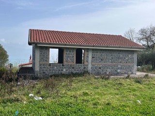 Casale in Vendita a San Giovanni a Piro, 160'000&euro;, 65 m²