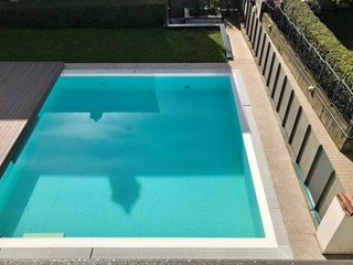 Trilocale in Vendita a Moniga del Garda, 325'000€, 104 comm., arredato