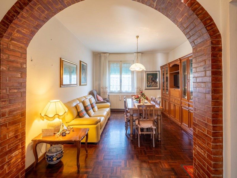 Quadrilocale in Vendita a Casciana Terme Lari, zona Perignano, 65'000€, 60 m²