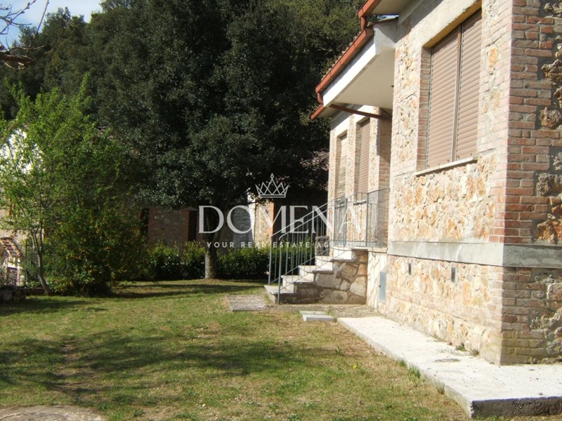Villa in Vendita a Sovicille, zona Tegoia, 195'000€, 80 m², arredato