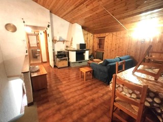 Bilocale in Vendita a Zeri, 46'000€, 48 m², arredato