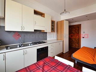 Bilocale in Vendita a Milano, 180'000€, 48 m², arredato