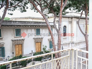 Trilocale in Vendita a Barcellona Pozzo di Gotto, 170'000€, 150 m²