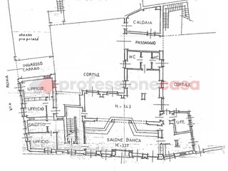 Negozio in Affitto a Cerro Maggiore, 5'000€, 500 m²