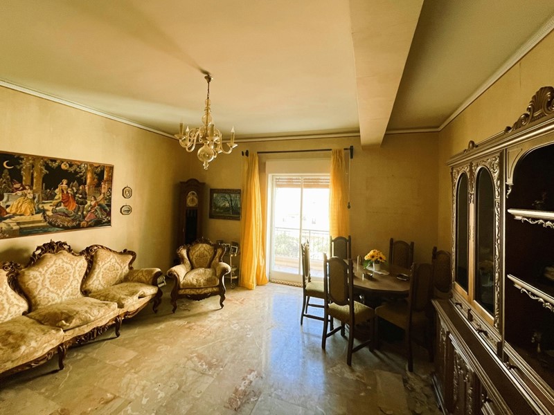 Appartamento in Vendita a Agrigento, 75'000€, 150 m²