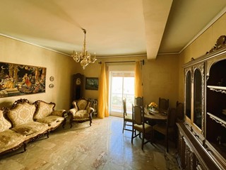 Appartamento in Vendita a Agrigento, 75'000&euro;, 150 m²