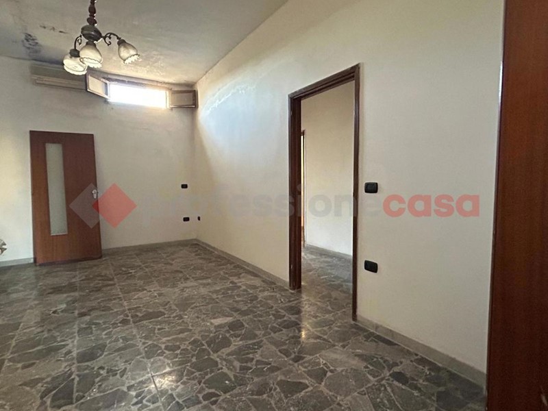 Trilocale in Vendita a Faggiano, 65'000€, 100 m²