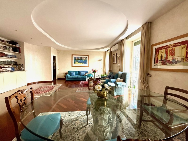 Trilocale in Vendita a Roma, 849'000€, 180 m²