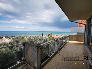 Appartamento in Vendita a Pescara, 690'000&euro;, 800 m²