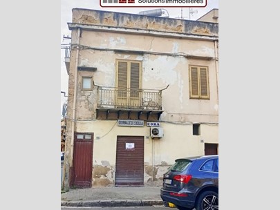 Villa in Vendita a Bagheria, 65'000€, 90 m²