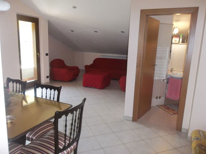 Attico in Vendita a Tagliacozzo, 120'000€, 80 m²