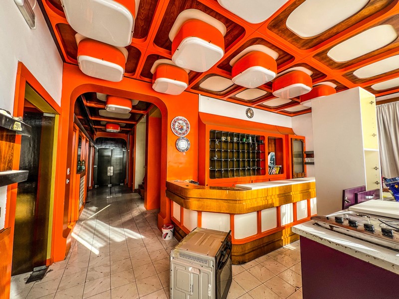 Attività commerciale in Vendita a Fiuggi, 190'000€, 920 m²