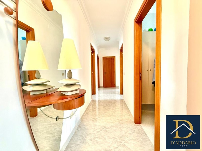 Quadrilocale in Vendita a Taranto, 105'000€, 120 m²