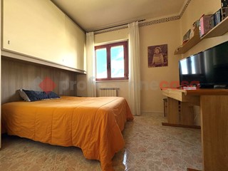 Villetta a schiera in Vendita a Terracina, 229'000€, 115 m², arredato