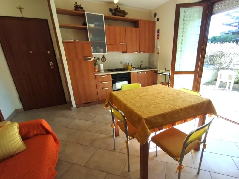 Bilocale in Vendita a Andora, 230'000€, 50 m², arredato