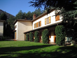 Casale in Vendita a Lucca, zona Sud, 1'200'000€, 400 m², con Box