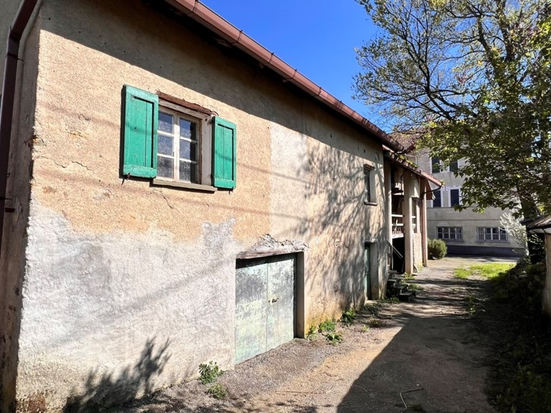 Casa Indipendente in Vendita a Sassello, 60'000€, 180 m², con Box