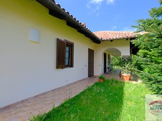 Casa Indipendente in Vendita a Pontinvrea, 265'000€, 132 m²