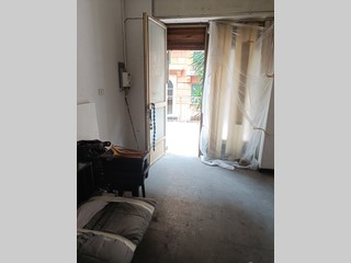 Immobile commerciale in Vendita a Genova, zona Sampierdarena, 32'000€, 45 m²