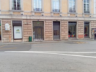 Immobile commerciale in Affitto a Genova, zona Centro, 1'200€, 42 m²